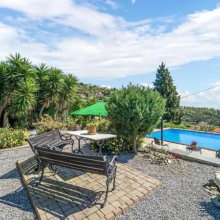 Pet Friendly In With Sauna Nyaraló Noli